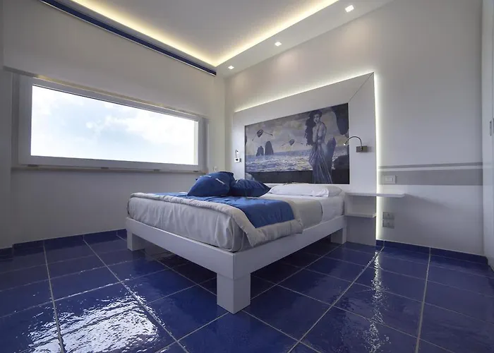 La Madegra Seasuite 4*