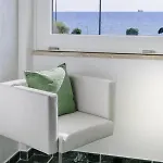 La Madegra Seasuite 3*