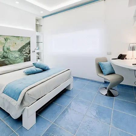 La Madegra Seasuite Gæstehus