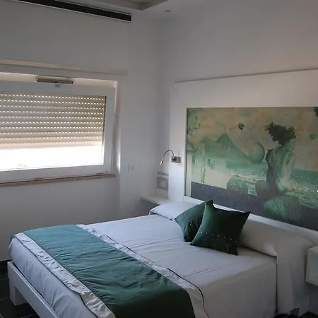 ラ マデグラ シースイート サレルノ