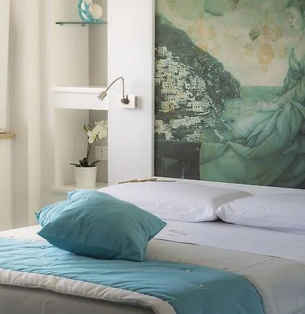 Гостевой дом La Madegra Seasuite