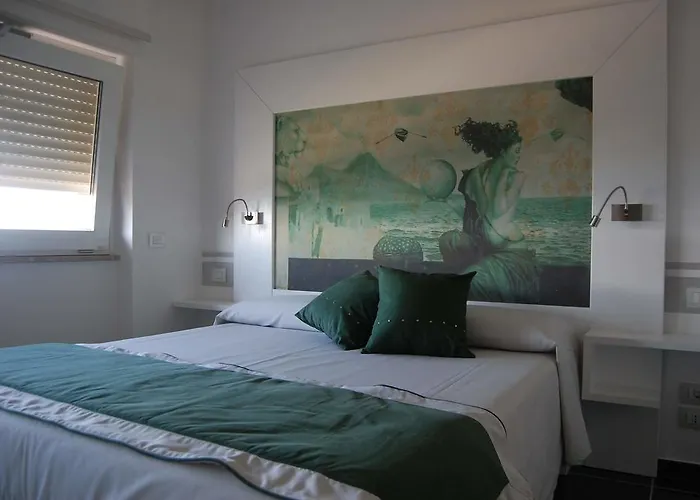 Гостевой дом La Madegra Seasuite 4*