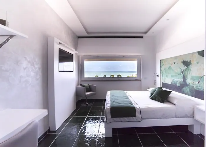 بيت ضيافة La Madegra Seasuite