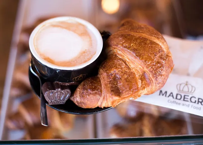 ラ マデグラ シースイート サレルノ